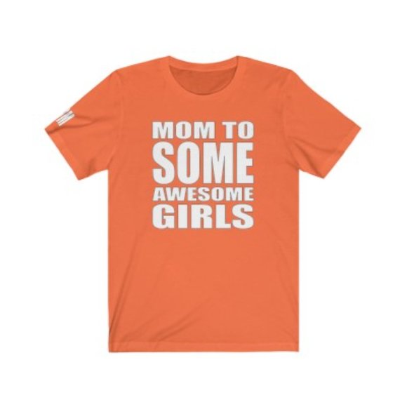 SBC Mom to Girls Short Sleeve Graphic Tee - Picture 8 of 8